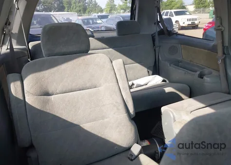 2001 Honda Odyssey Ex z USA, uszkodzony, nr VIN 2HKRL18601H558416